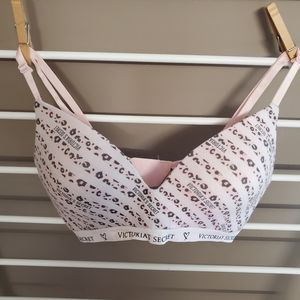 VS bra 34C